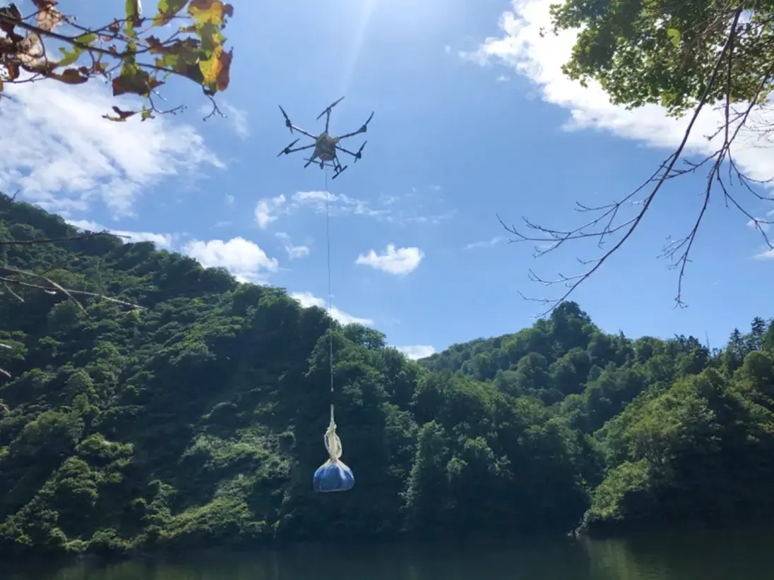 ドローン運搬の写真