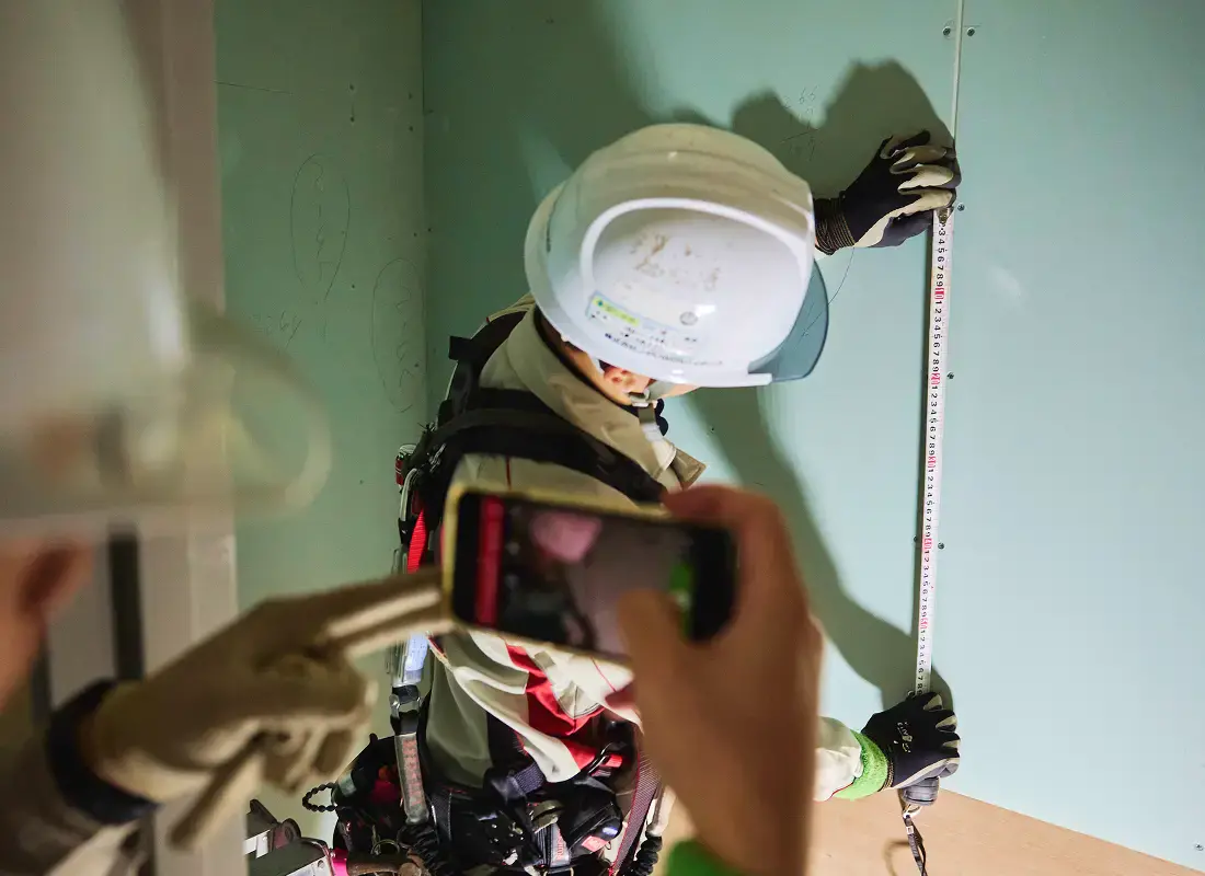 発電所関連建物の保守の写真